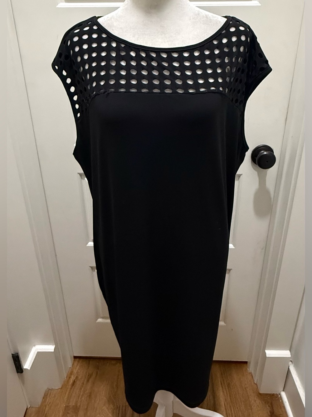 Clara Sun Woo. Black Cap Sleeve Cut-Out Jersey Dress. Size XL.